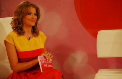 Mirela Boureanu Vaida: "Dupa 4 zile de urmarire, paparazzi m-au prins mancand shaorma la mall"