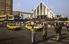 CRIME RITUALICE  îngrozitoare în Camerun. Cadavrele a 18 fete, descoperite în ultimele două săptămâni