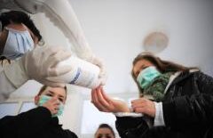 Doi români infectaţi cu virusul A/H1N1au murit. Cele două cazuri de gripă porcină, confirmate de Ministerul Sănătăţii