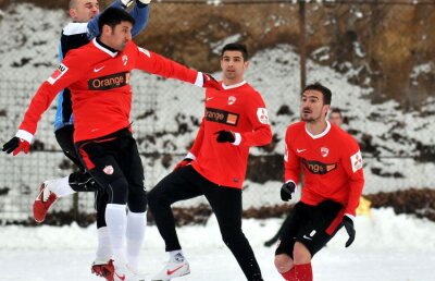 Dinamo a făcut scor cu Vulcan, scor 11-0 » Ţălnar: "Dinamo începe să prindă aripi"
