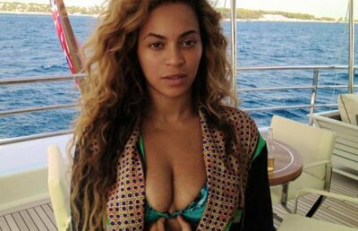 Beyonce si-a facut blog cu sfaturi. Vezi ce domeniu a ales vedeta!