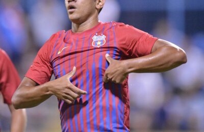 Radio GSP » Rocha refuză să plece la Pandurii! Iniţiativa gorjenilor pentru a-l convinge pe atacant