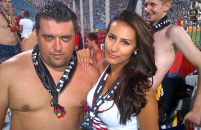 Ultrasul stelist de la Medicină! » Gazeta vă prezintă astăzi un altfel de suporter: Fatyma, fanul roş-albastru al Stelei