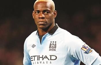 Milan a bătut palma cu City pentru Balotelli » Atacantul e aşteptat mîine la vizita medicală