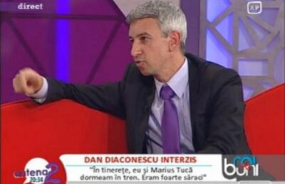 Prima afacere a lui Dan Diaconescu: ziar scris de mana, xeroxat si vandut cu 1 leu bucata