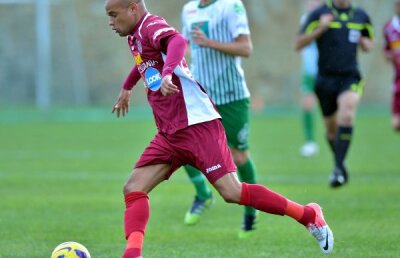 Un singur trasor » Golul lui Weldon a salvat impresia de vacanţă din jocul clujenilor