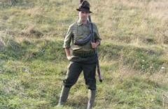 Preşedintele organizaţiei de tineret a PNL Alba-Iulia vrea sterilizarea femeilor rome. Ce îi răspunde regele Cioabă