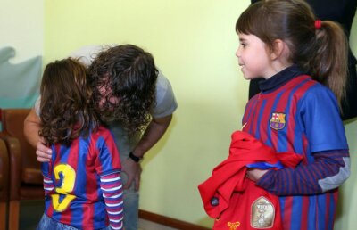 Solidaritatea catalanilor » Jucătorii Barcelonei sunt alături de cei care suferă de cancer