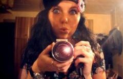 GESTUL ÎNGROZITOR al unui bărbat, la 24 de ore după ce cunoscuse o fată. Va rămâne MARCATĂ pe viaţă 