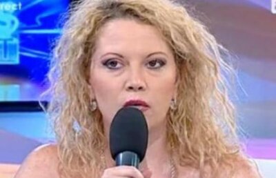 Oana Lis, certata cu gramatica. Vezi ce a spus cand vorbea de Kama Sutra!