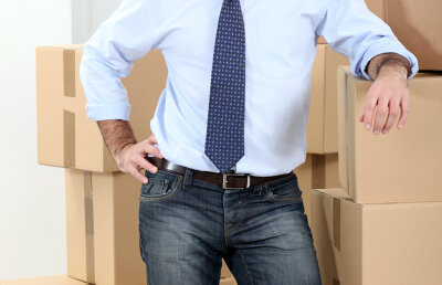 Curierul Frank » Antrenorul lui Ajax se pregăteşte de Steaua transportînd marfa din magazinul soţiei :)