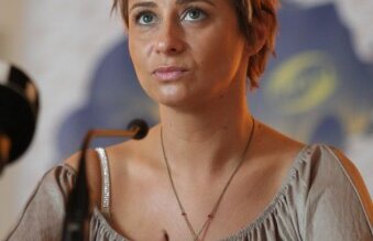 Anamaria Prodan răspunde dur: "Reghe e soarele nostru, Dinu e o mizerie umană"