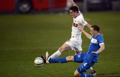 VIDEO Au băgat într-a cincea! » Dinamo e invincibilă în amicale: 3-2 cu UD Marbella. Azi joacă finala cu Atletico Paranaense