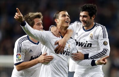 VIDEO Ronaldo i-a transmis un mesaj lui Ferguson înainte de Manchester » Hat-trick în Real - Sevilla