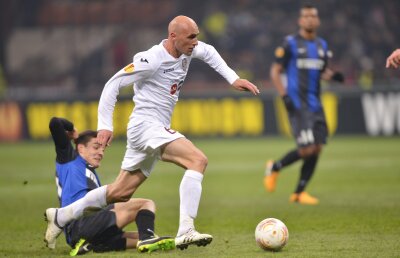 VIDEO Falimentul prudenţei » CFR s-a apărat supraaglomerat cu Inter, dar a încasat două goluri şi calificarea e departe