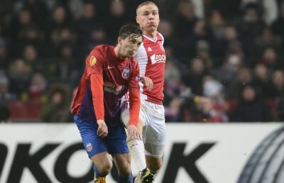 Dispare Rîpă? » Reghe are două variante de echipă pentru returul cu Ajax