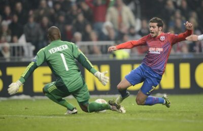 Îşi asumă din nou riscuri? » Reghe vrea să atace Ajax cu un sistem netestat