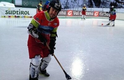 VIDEO Curiosul sport care îl menţine în formă pe Fernando Alonso