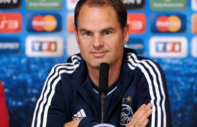 Scene comice la conferinţa de presă a lui Frank de Boer cu translatorul angajat de Steaua :)
