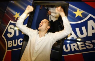 "Miting neautorizat" evitat » Steliştii au respectat legea şi n-au oprit la Universitate :D