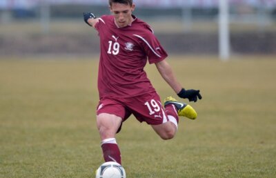 A debutat Vasile » Fundaşul Rapidului e cel mai tînăr jucător folosit în acest sezon al Ligii 1