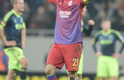 VIDEO Execuţia lui Chiricheş cu Ajax nu e întîmplătoare: "Puţină lume ştie că el a fost înainte atacant"