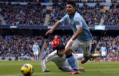 VIDEO Albastru întunecat » Chelsea nu-şi revine şi a fost învinsă de Manchester City: 0-2