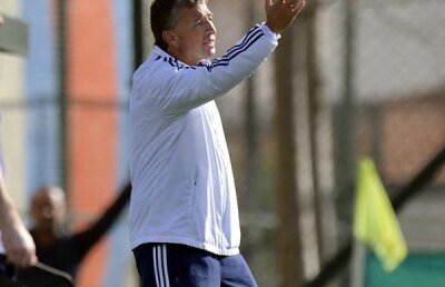 Favoritele lui SuperDan se înfruntă în Europa: "Ţin cu Steaua 100%, dar nu mă supăr dacă se califică Chelsea"