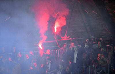 Două dosare şi o amendă » Jandarmii au făcut bilanţul după incidentele de la meciul ”U” Cluj - Steaua