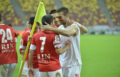 Neplătiţi de 3 luni, dar cu promisiuni din partea lui Negoiţă: "În două săptămîni se primesc toate restanţele"