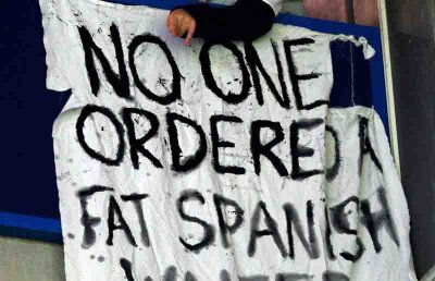 Ţinta glumelor » Benitez e luat peste picior de propriii jucători!