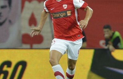 Primul plecat » Scutaru s-a săturat să fie rezervă la Dinamo