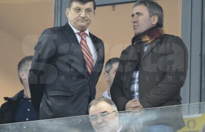 Foştii stelişti sînt optimişti » Gheorghe Hagi: ”Steaua se califică!”