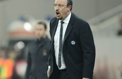 Surpriza lui Benitez pentru Reghe » Mutarea inspirată din meciul cu Man Utd ar putea fi arma împotriva Stelei