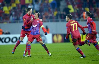 Schimbă Reghe echipa cîştigătoare? "Ar trebui să joace din primul minut" » Trei variante pentru primul 11 al Stelei