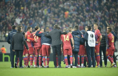 "Ar fi o greşeală să se apere" » Cum poate avea Steaua şanse mari de calificare în sferturile Europa League