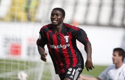 VIDEO Amical cu scîntei la Piteşti » Astra a învins FC Argeş cu 4-1, dar Niculae a vrut să scoată echipa de pe teren