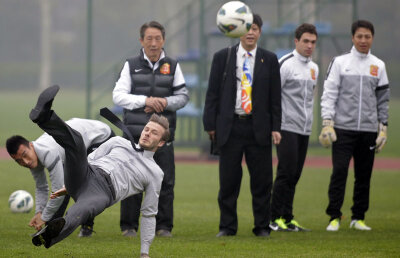 FOTO Zoom of the Day » Patru imagini inedite din fotbalul mondial