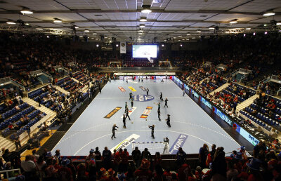 200.000 de euro din bilete! » Oficialii Oltchimului vor să dea lovitura la meciul cu Gyor