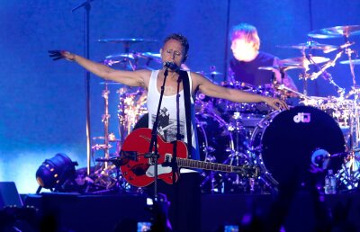 Depeche Mode –  concert exclusivist pentru lansarea albumului Delta Machine!