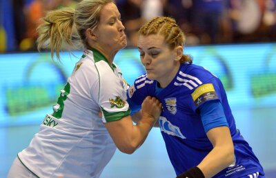 Veste bună pentru "galactice"! » Handbalistele de la Oltchim şi-au primit salariile restante