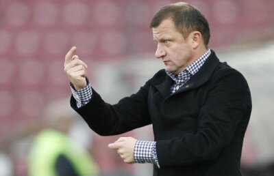 VIDEO Fight-club » Dorinel, a doua victorie în 3 meciuri la Mordovia: 2-0 cu Krîlia, gol Opriţa