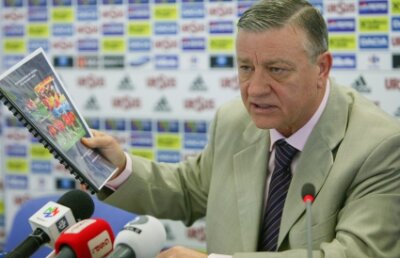 Ioaniţoaia contra FRF: "Steaua şi Craiova în aceeaşi oală?!"