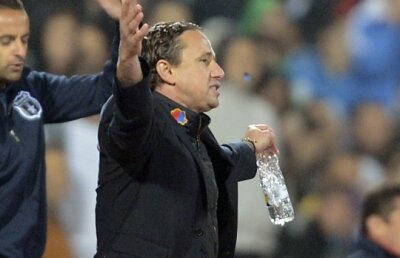 Reghe îl contrazice pe Piţurcă: "Face o greşeală! Uitaţi-vă unde au ajuns Steaua şi CFR"