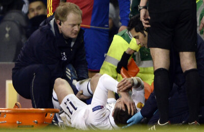 VIDEO Scapă cu luxaţie! » Incredibil! I-a flambat glezna, dar are noroc. Bale stă doar 14 zile