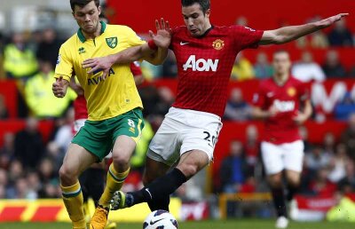 183 milioane pe 8 ani » Sponsorul ”AON” nu părăseşte galaxia Man. United