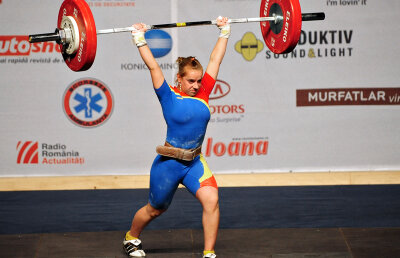 Junioara-minune » Elena Andrieş a reuşit trei performanţe la Campionatele Europene