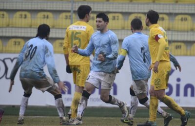 VIDEO ”Roşu” pentru pariuri? » Jucătorii Severinului ar fi mizat sume mari pe o eliminare cu Oţelul!