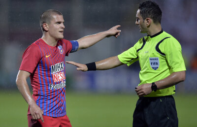 VIDEO A pierdut golul din derby » Arbitrul partidei a trecut alt marcator la reuşita Stelei :O