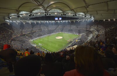 Peste 50.000 de suporteri la Steaua - Petrolul? » "Umplem iar stadionul!"